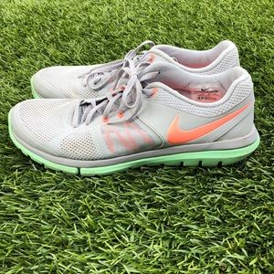 Nike flex women’s shoes